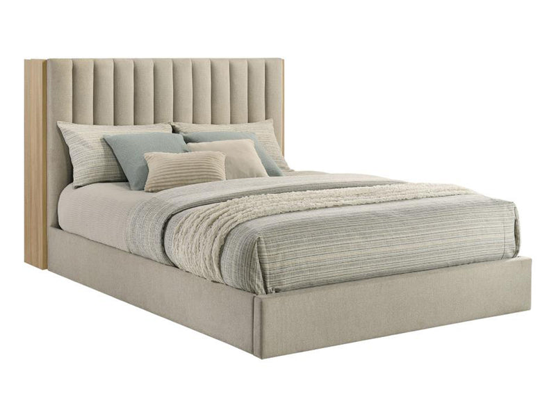 Arielle Platform Bed