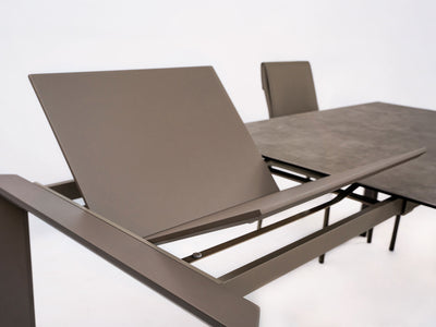 Aurora Es 6 Person Extendable Dining Room Set