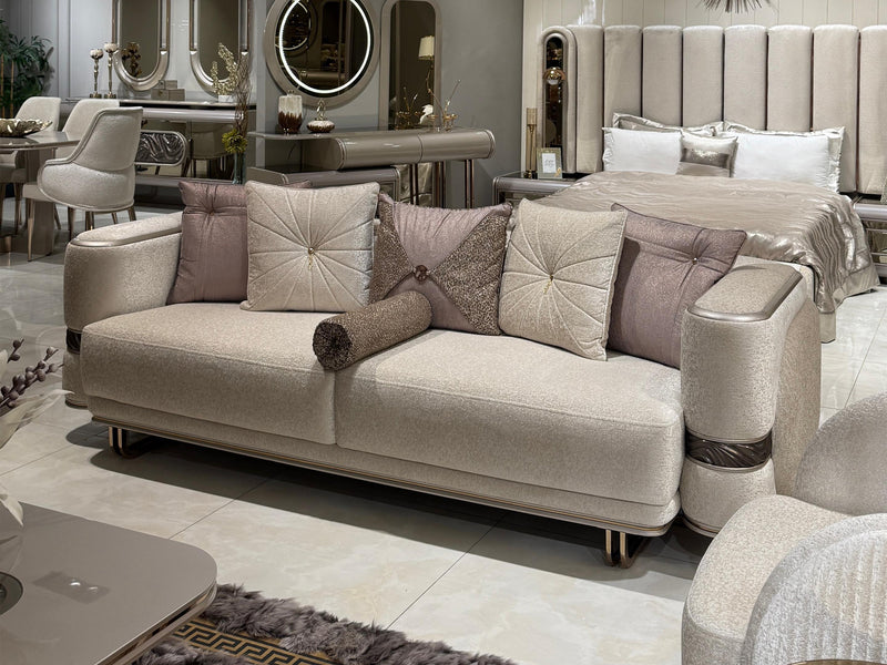 Bella Favori Living Room Set