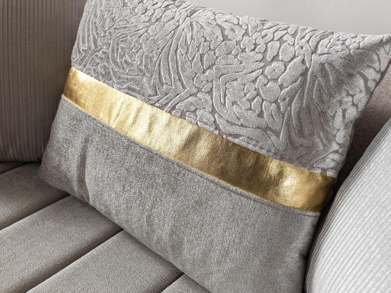 Avanos Living Room Set