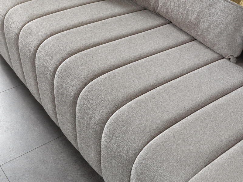 Avanos Living Room Set