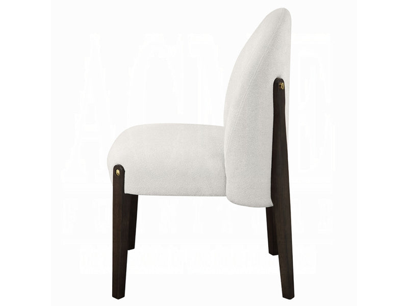 Clayten 6 Person Dining Room Set