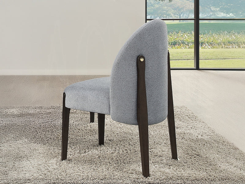 Clayten 4-6 Person Dining Room Set