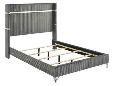 Lucia Platform Bed