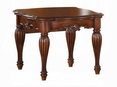 Dreena Traditional Living Room Set