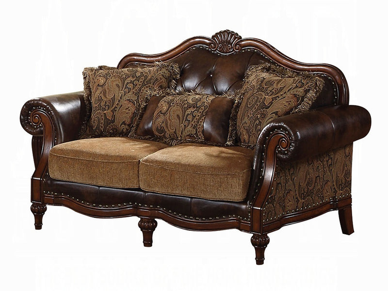 Dreena Traditional Living Room Set