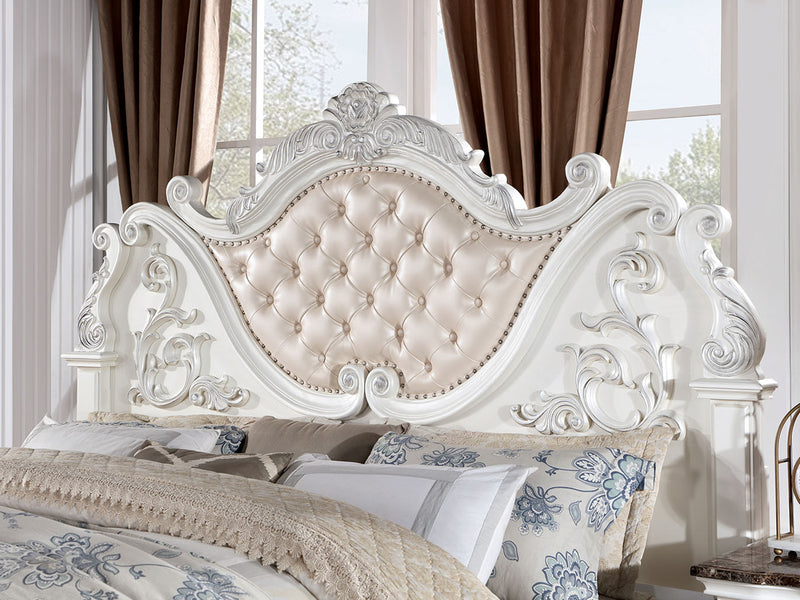 Esparanza Platform Bed