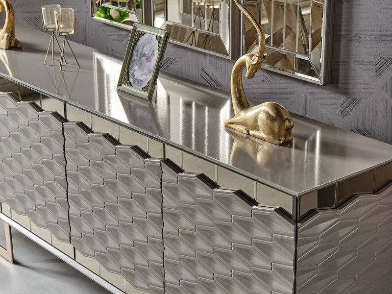 Gokce 4 Door Buffet With Mirror