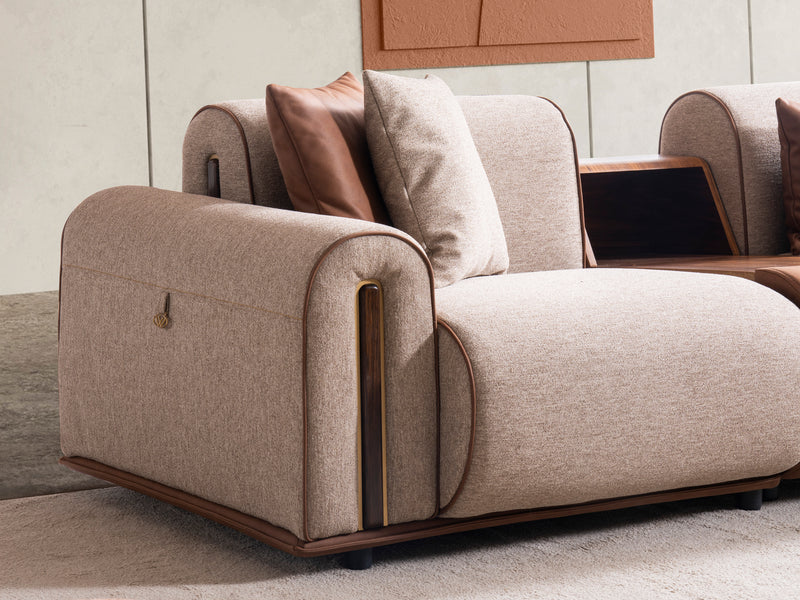 Grande 133.8" / 118" Wide Sectional