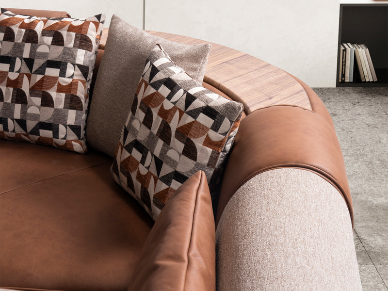 Grande 133.8" / 118" Wide Sectional