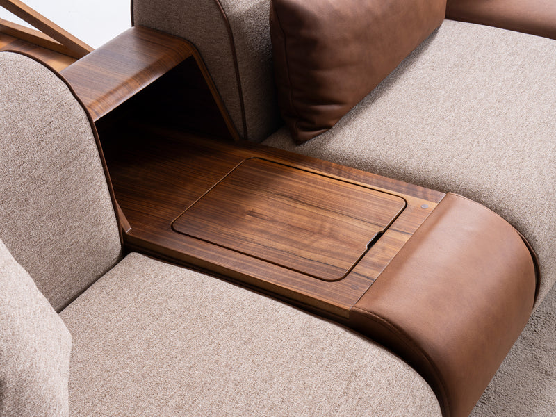 Grande 133.8" / 118" Wide Sectional