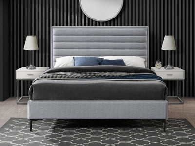 Hunter Platform Bed