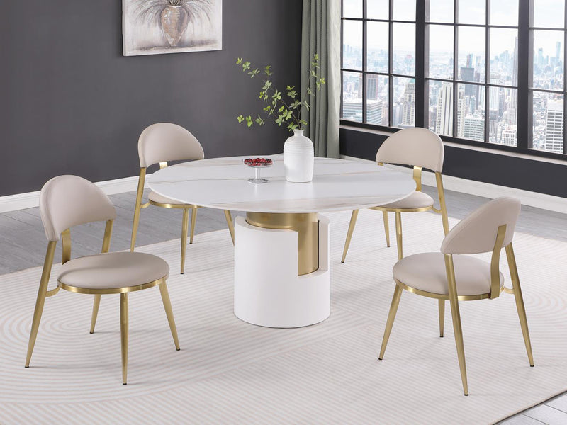 Kiana 4-6 Person Dining Room Set