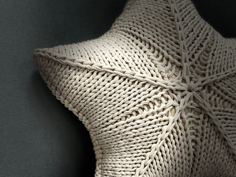 Str 02 Handmade Decorative Throw Pillow