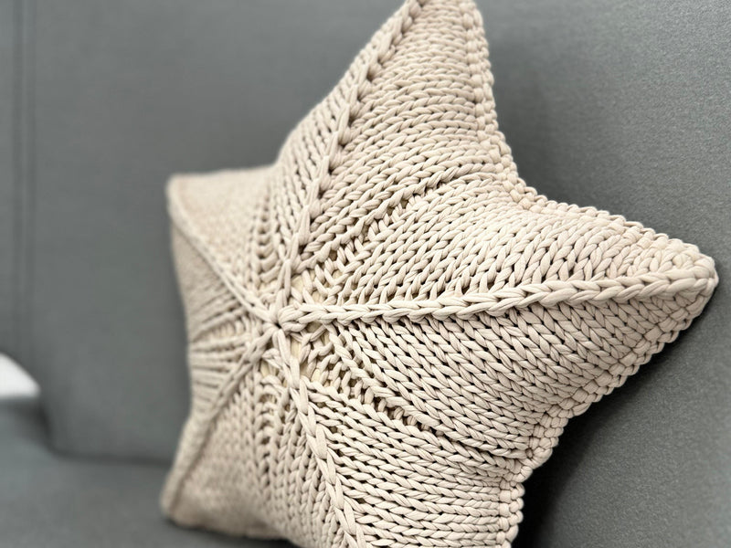 Str 02 Handmade Decorative Throw Pillow