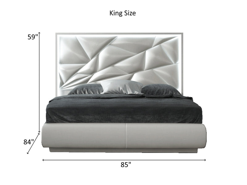 Kiu Platform Bed