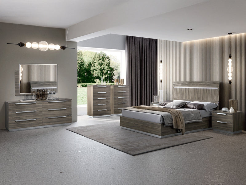 Kroma Platform Bed