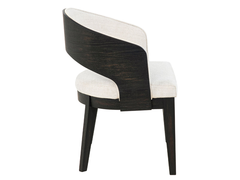 Leandro 6-8 Person Extendable Oval Dining Room Set