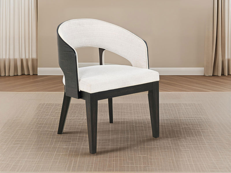 Leandro 6-8 Person Extendable Oval Dining Room Set