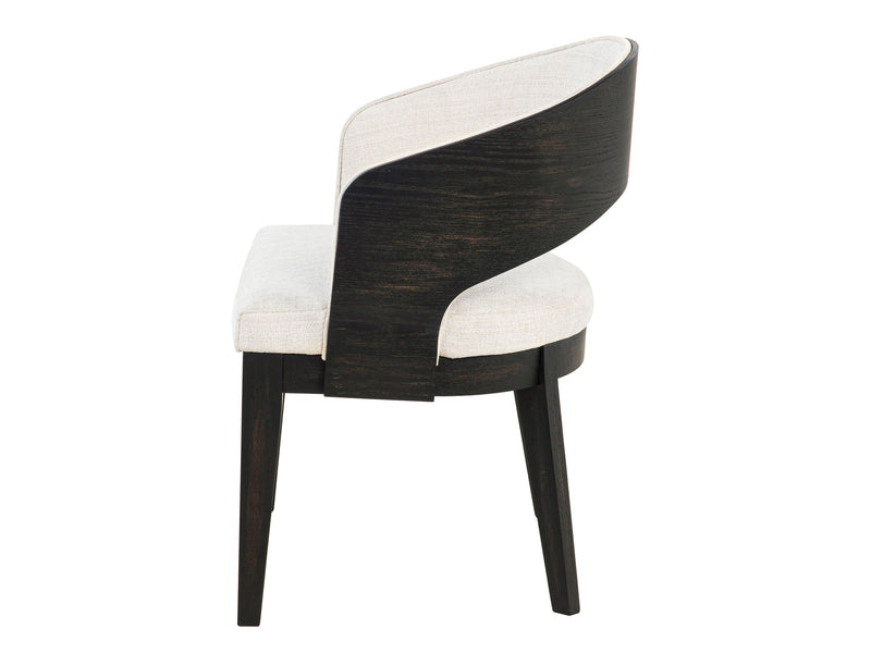 Leandro 6-8 Person Extendable Oval Dining Room Set