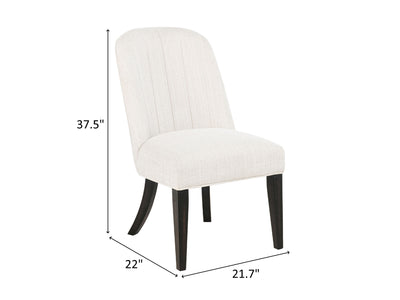 Leandro 4-6 Person Round Dining Room Set