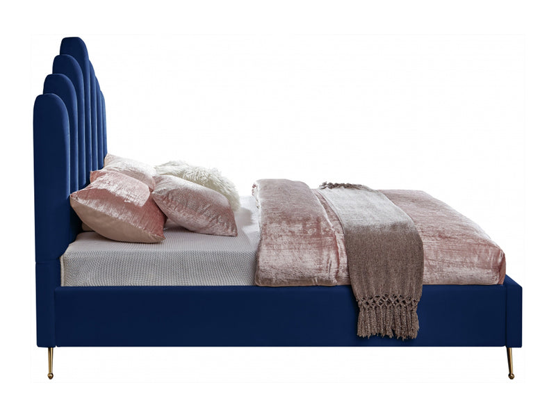 Lily Platform Bed