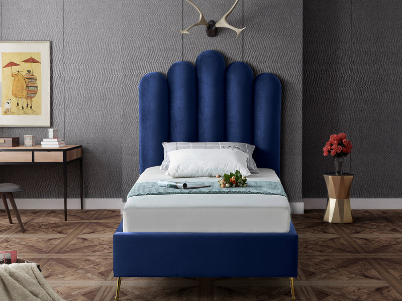 Lily Platform Bed