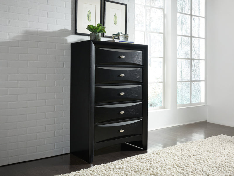 Linda Glo 31.5" Wide 5 Drawer Chest