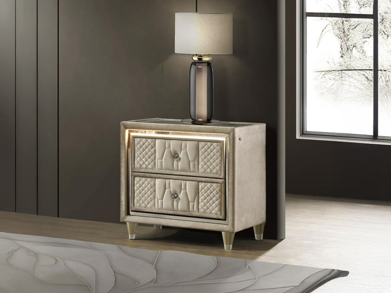Lorient Bedroom Set
