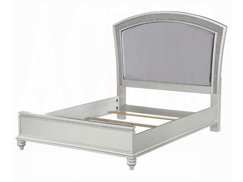 Maverick Platform Bed