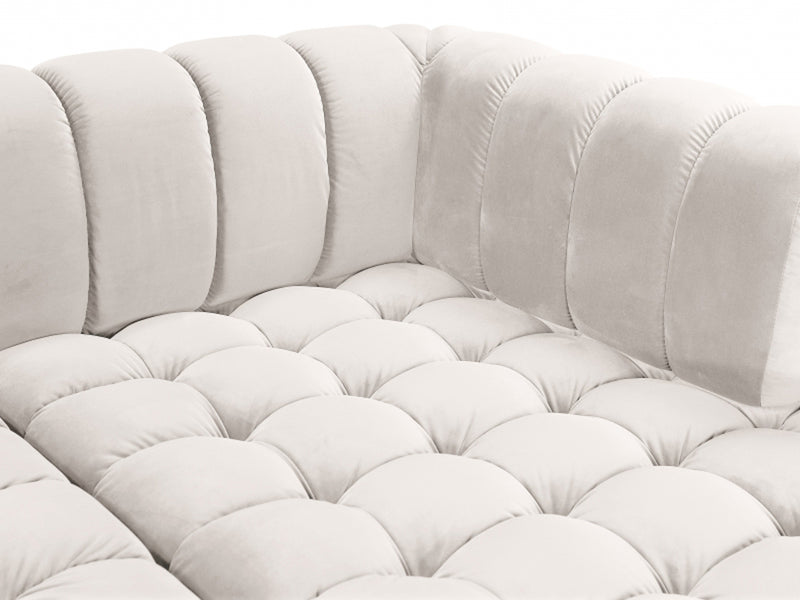 Gwen Meri 143" Wide U Sectional