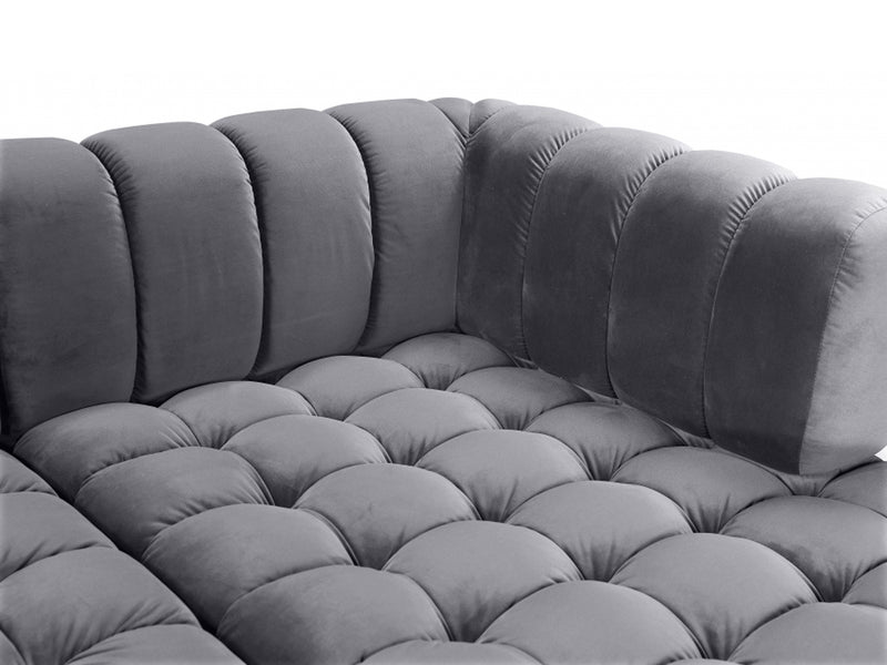 Gwen Meri 143" Wide U Sectional