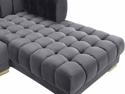 Gwen Meri 143" Wide U Sectional