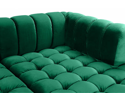 Gwen Meri 143" Wide U Sectional