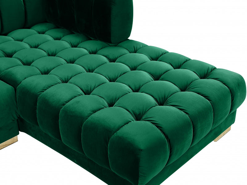 Gwen Meri 143" Wide U Sectional