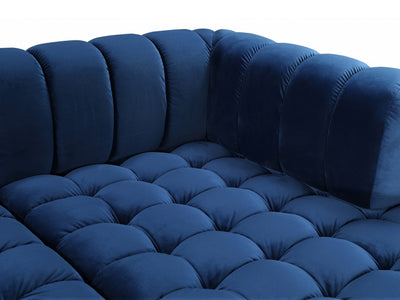 Gwen Meri 143" Wide U Sectional