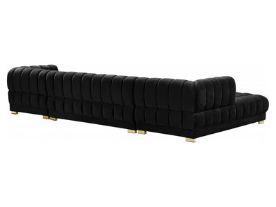 Gwen Meri 143" Wide U Sectional