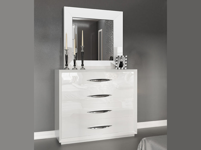 Miami Es 47" Wide 4 Drawer Dresser With Mirror