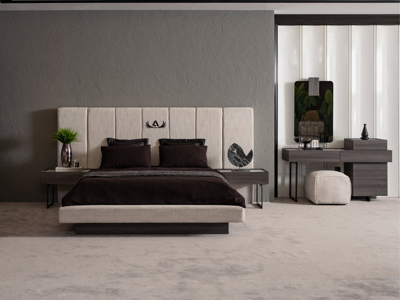 Monacon Bedroom Set