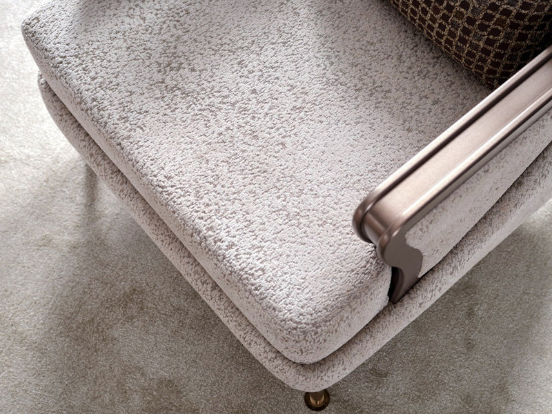 Nirvana Kanss Living Room Set