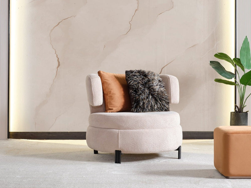 Voyance 39" Wide Armchair