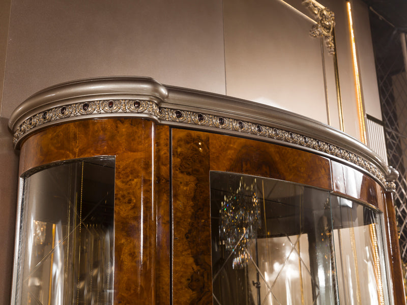 Rolex MyL Traditional 6 Person Dining Room Set