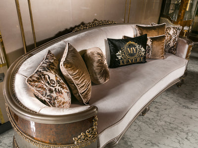 Rolex MyL Traditional Living Room Set