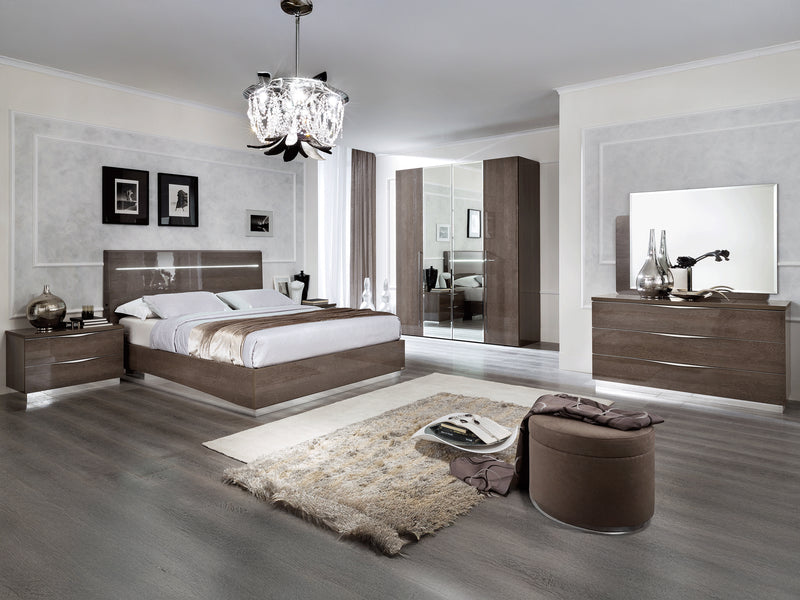 Platinum Legno Platform Bed