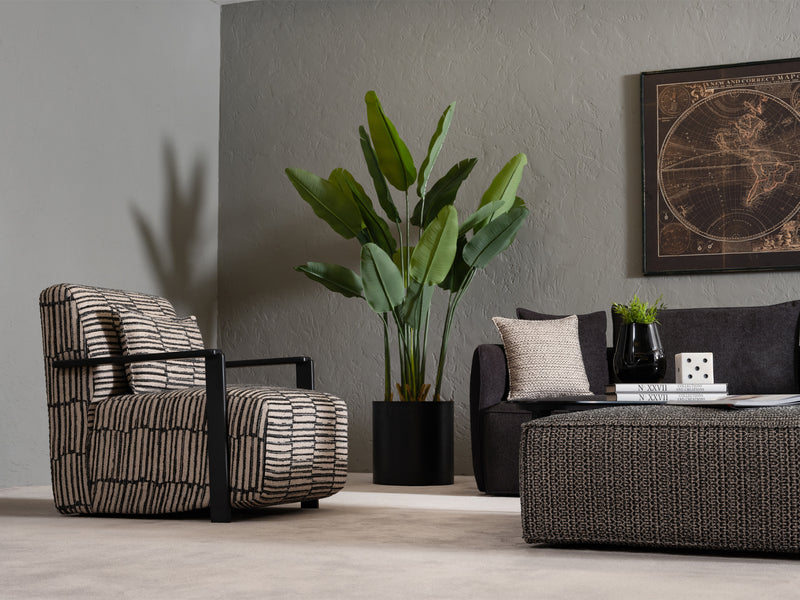Pragar Living Room Set