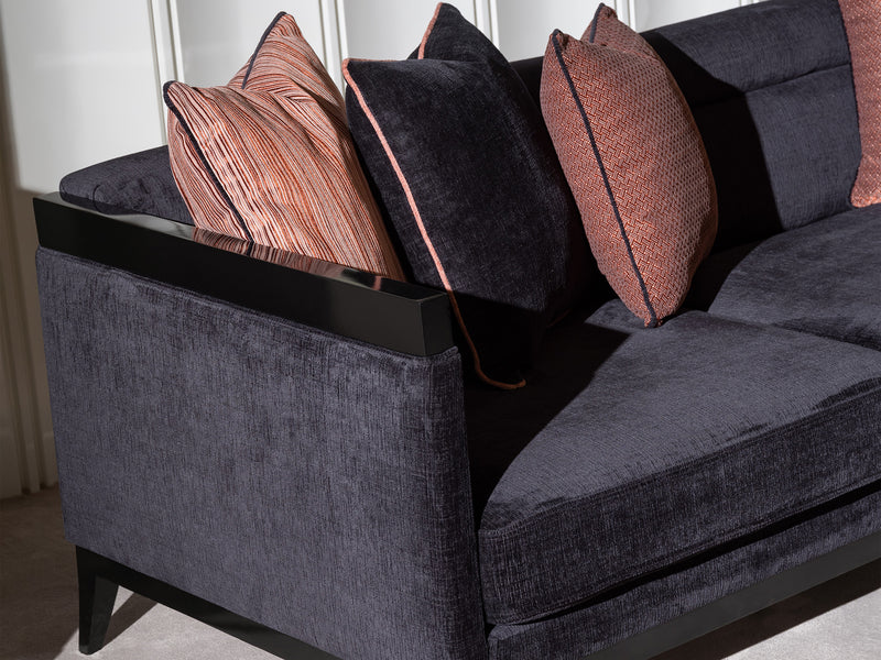 Riyad Living Room Set
