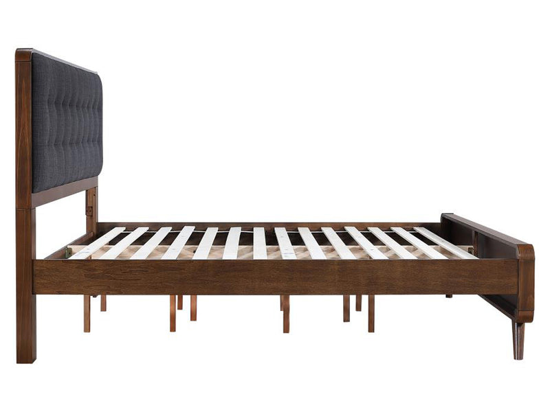 Robyn Bedroom Set
