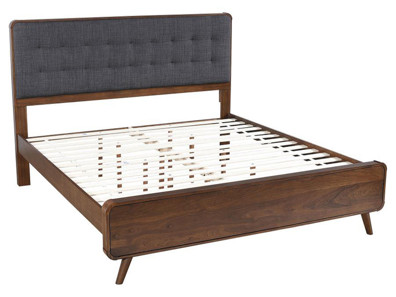 Robyn Bedroom Set