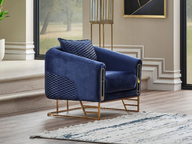 Romances 33" Wide Armchair