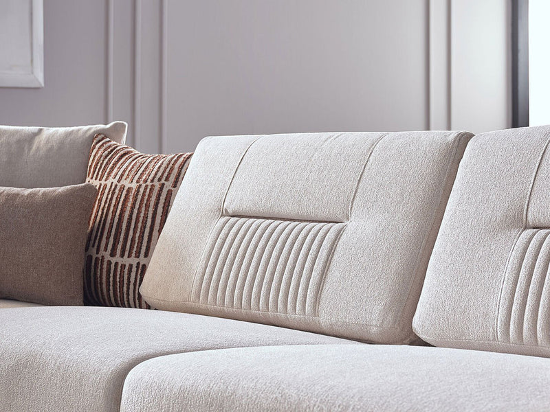 Seul Bellona Sectional Living Room Set